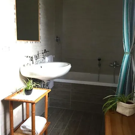 Bed & Breakfast La Bottega Del Liutaio